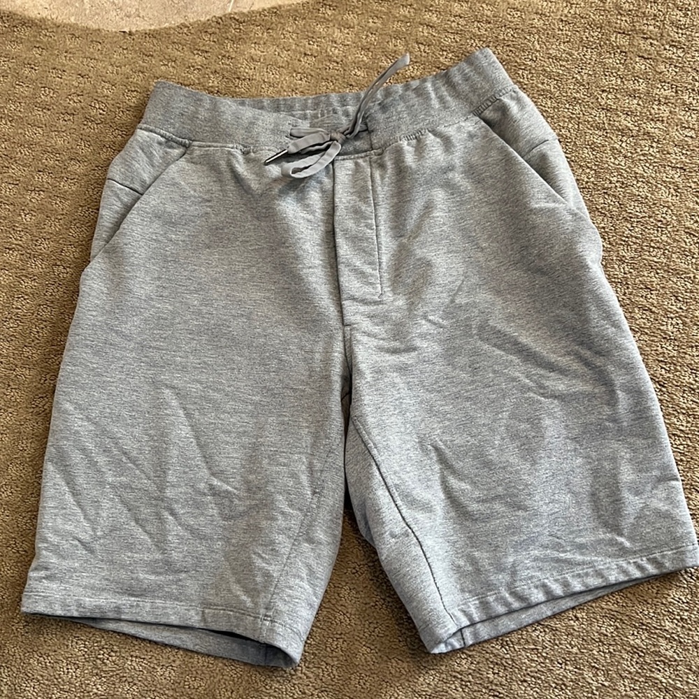 Lululemon men’s lounge shorts